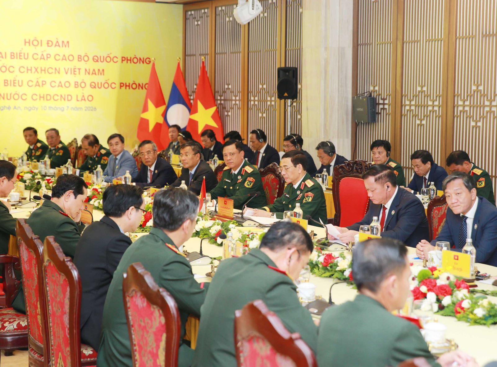Hợp tác quốc phòng tiếp tục là trụ cột quan trọng trong quan hệ Việt Nam-Lào- Ảnh 2.