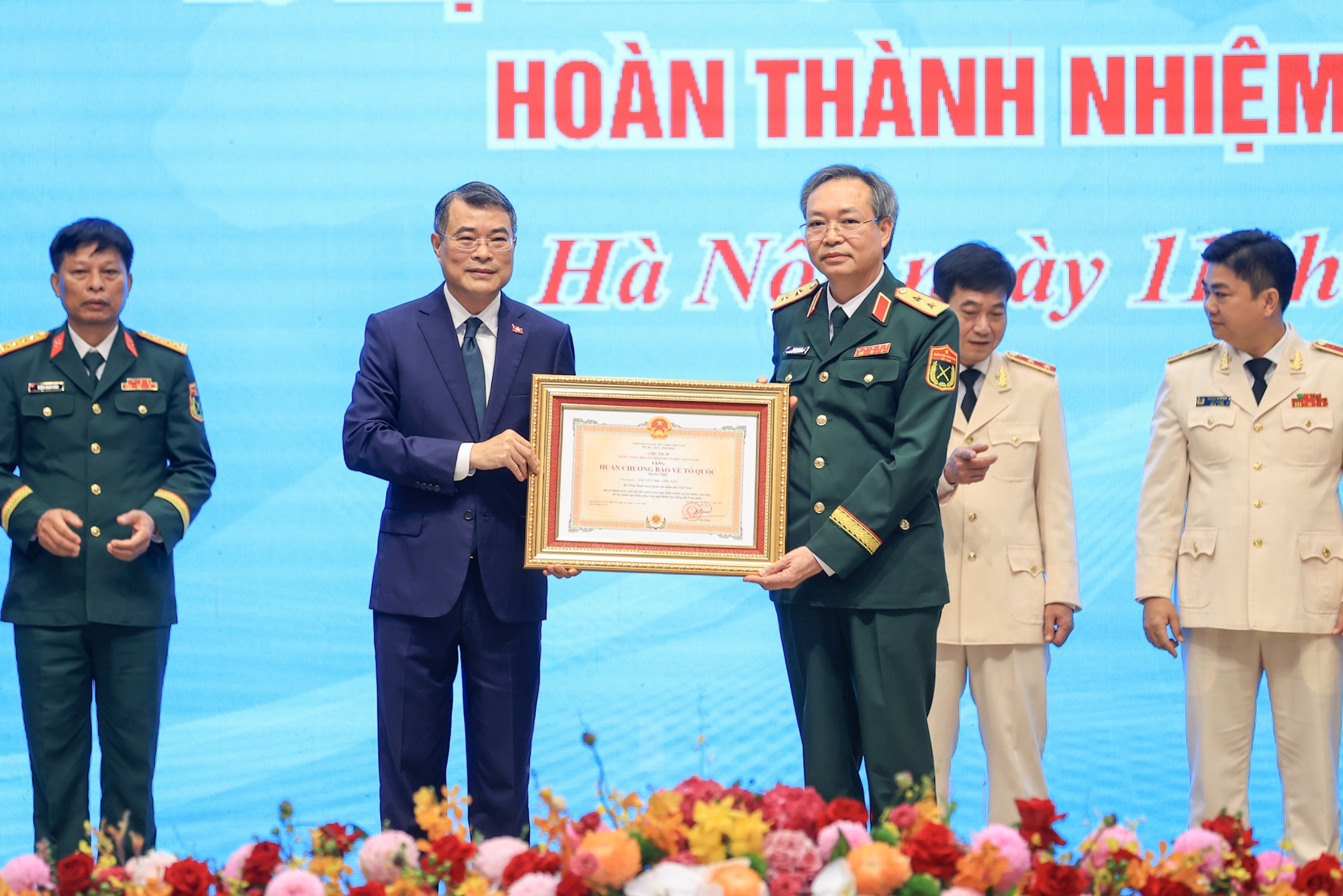 Thủ tướng Lê Minh Hưng: Xây dựng một Việt Nam tự cường nhưng nhân ái, bản lĩnh nhưng hòa hiếu, phát triển nhưng có trách nhiệm- Ảnh 15.