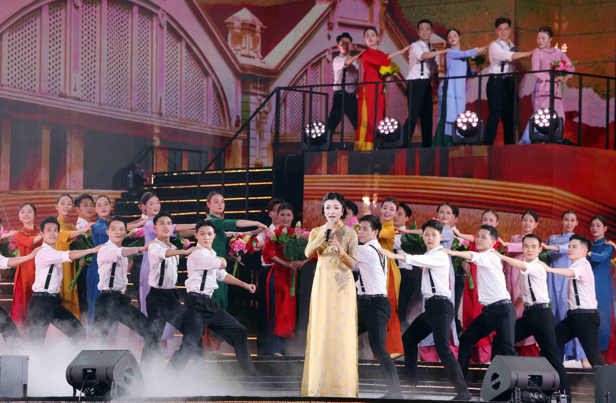 Gala 'Tổ quốc bình yên' - Bản trường ca nghệ thuật về lực lượng Anh ninh nhân dân- Ảnh 7.