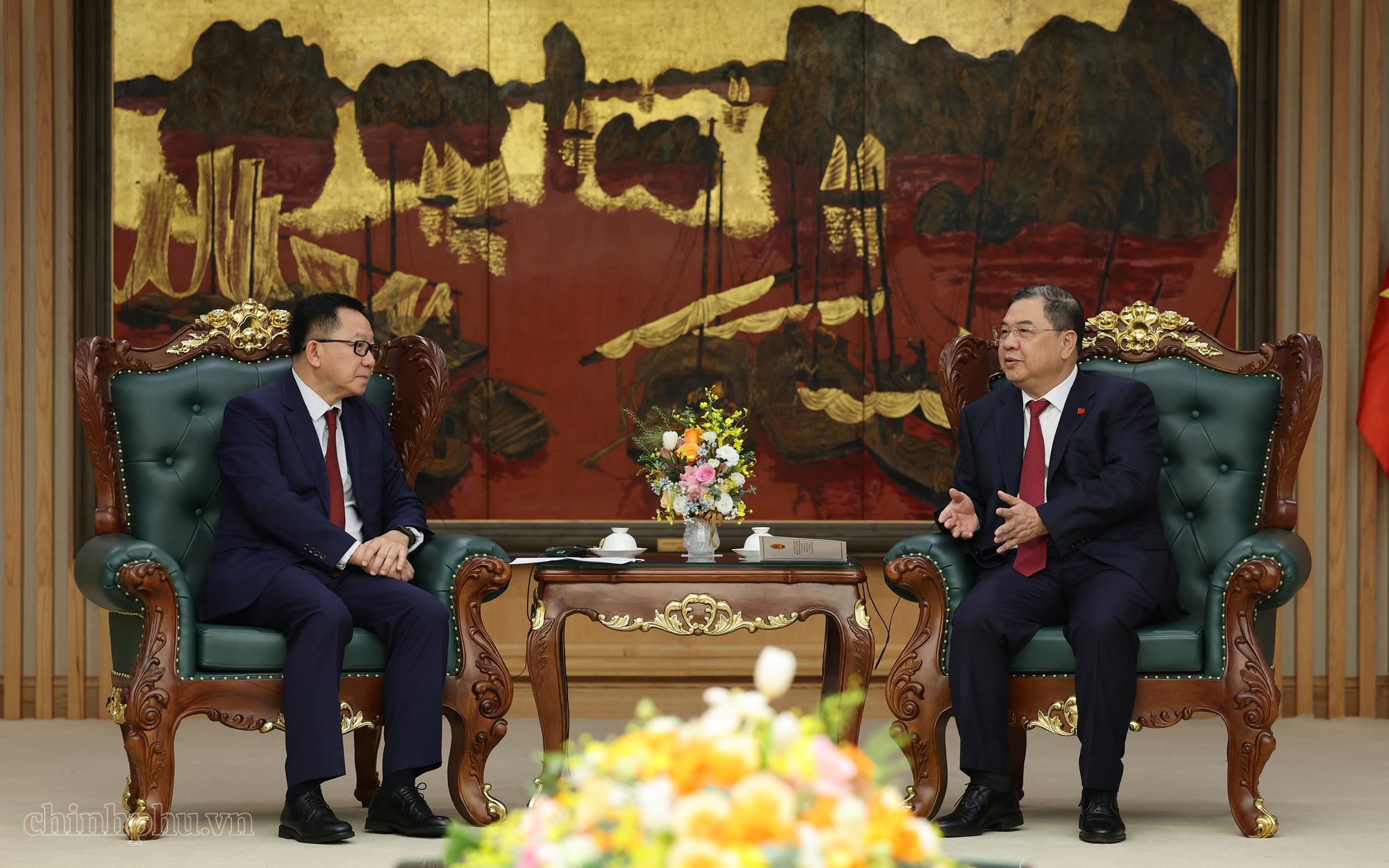 Phó Thủ tướng Thường trực Phạm Gia Túc tiếp Bộ trưởng Nông nghiệp và Môi trường Lào Linkham Douangsavanh- Ảnh 2.