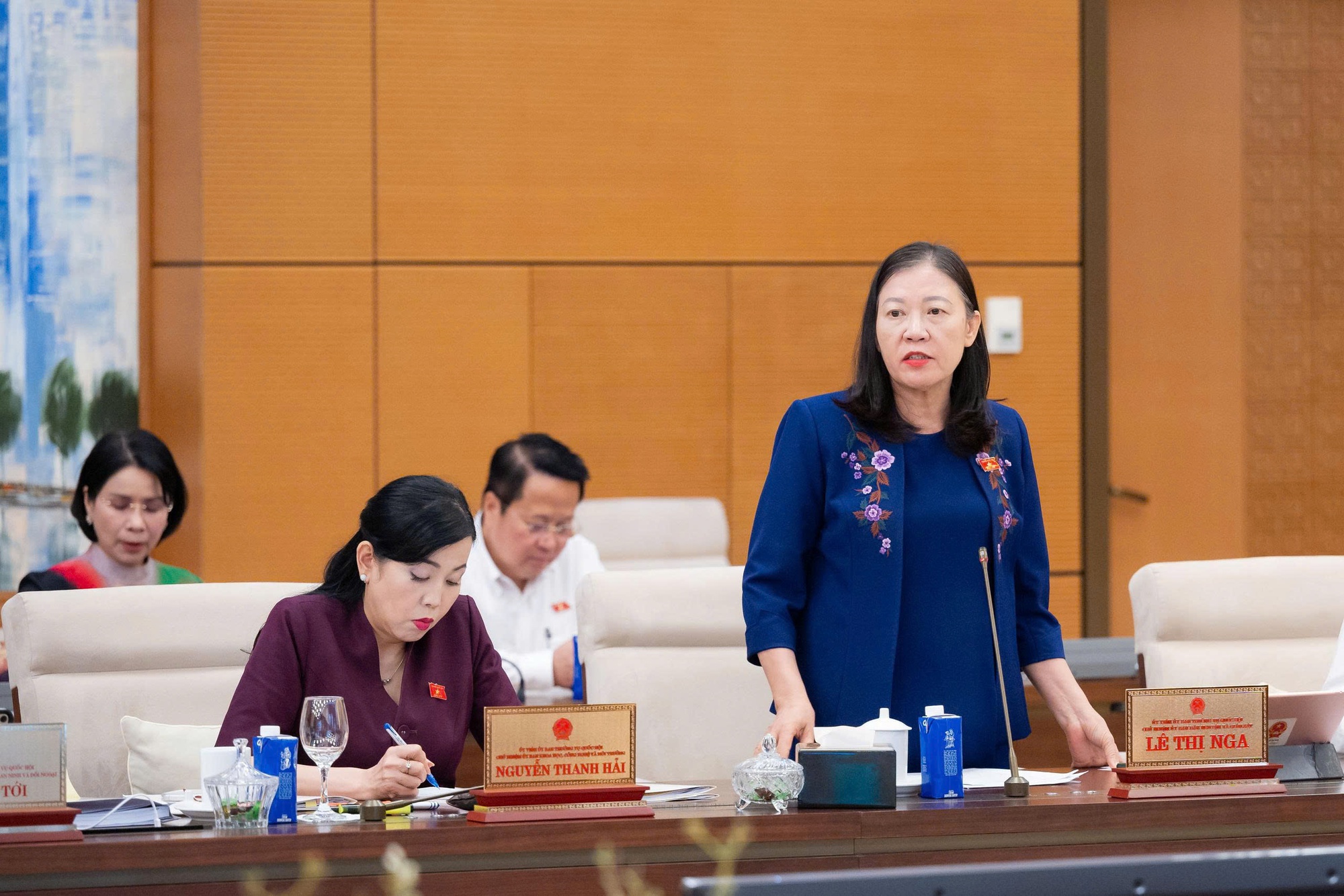 Cử tri và nhân dân đánh giá cao công tác chỉ đạo, điều hành của Chính phủ trong thúc đẩy phát triển KTXH- Ảnh 1.