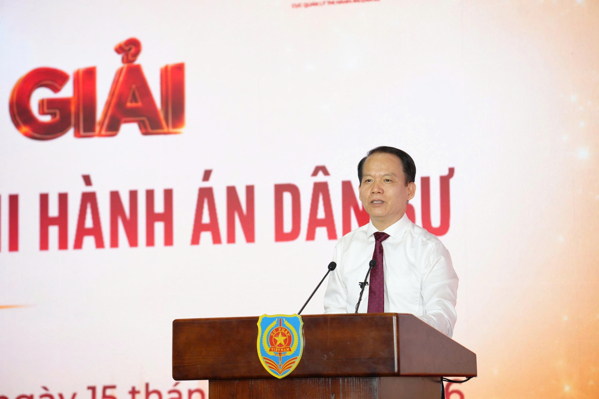 36 tác phẩm chất lượng đạt giải Cuộc thi ‘Chuyện nghề Thi hành án dân sự’ - Ảnh 1.