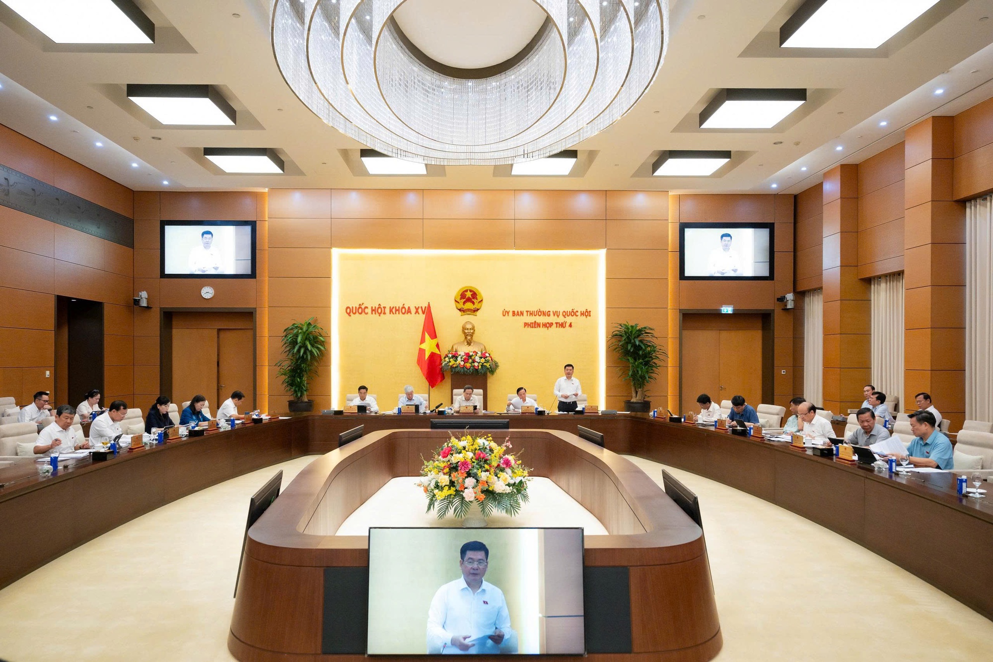 Tạo cơ sở pháp lý để bưu chính trở thành hạ tầng thiết yếu của quốc gia và của nền kinh tế số- Ảnh 1.