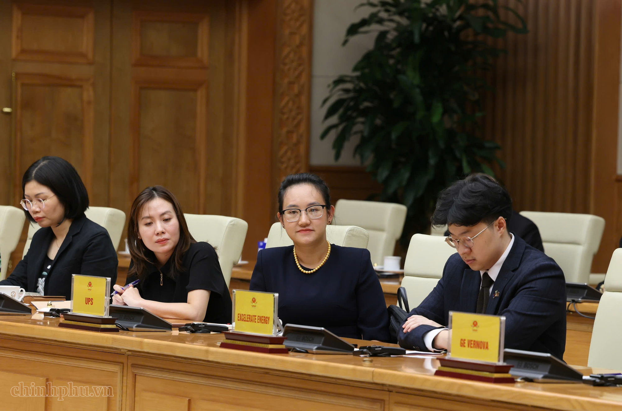 Phó Thủ tướng Thường trực Chính phủ Phạm Gia Túc làm việc với các doanh nghiệp Hoa Kỳ- Ảnh 4.