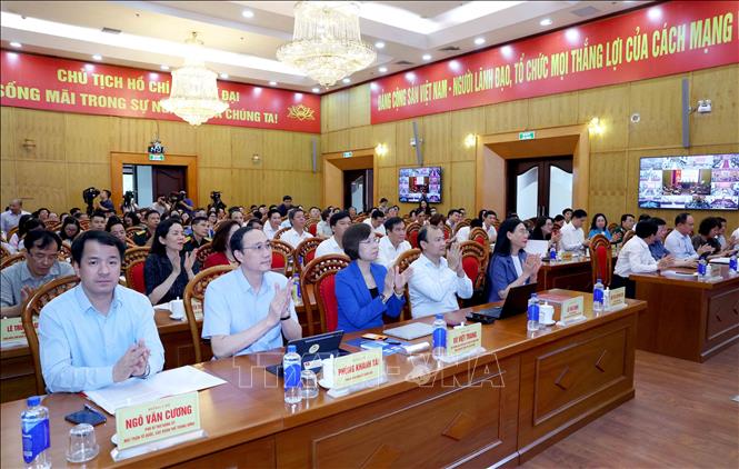 Hội nghị toàn quốc sơ kết công tác Tuyên giáo và Dân vận- Ảnh 3.
