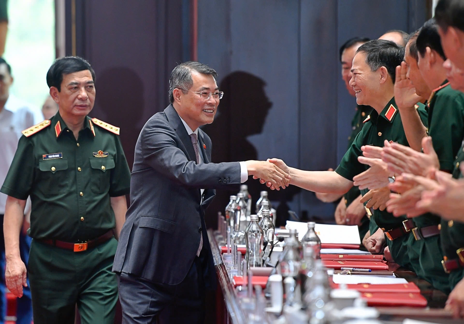 Thủ tướng Lê Minh Hưng: Quân đội vừa củng cố sức mạnh truyền thống, vừa hình thành năng lực mới hiện đại- Ảnh 1.