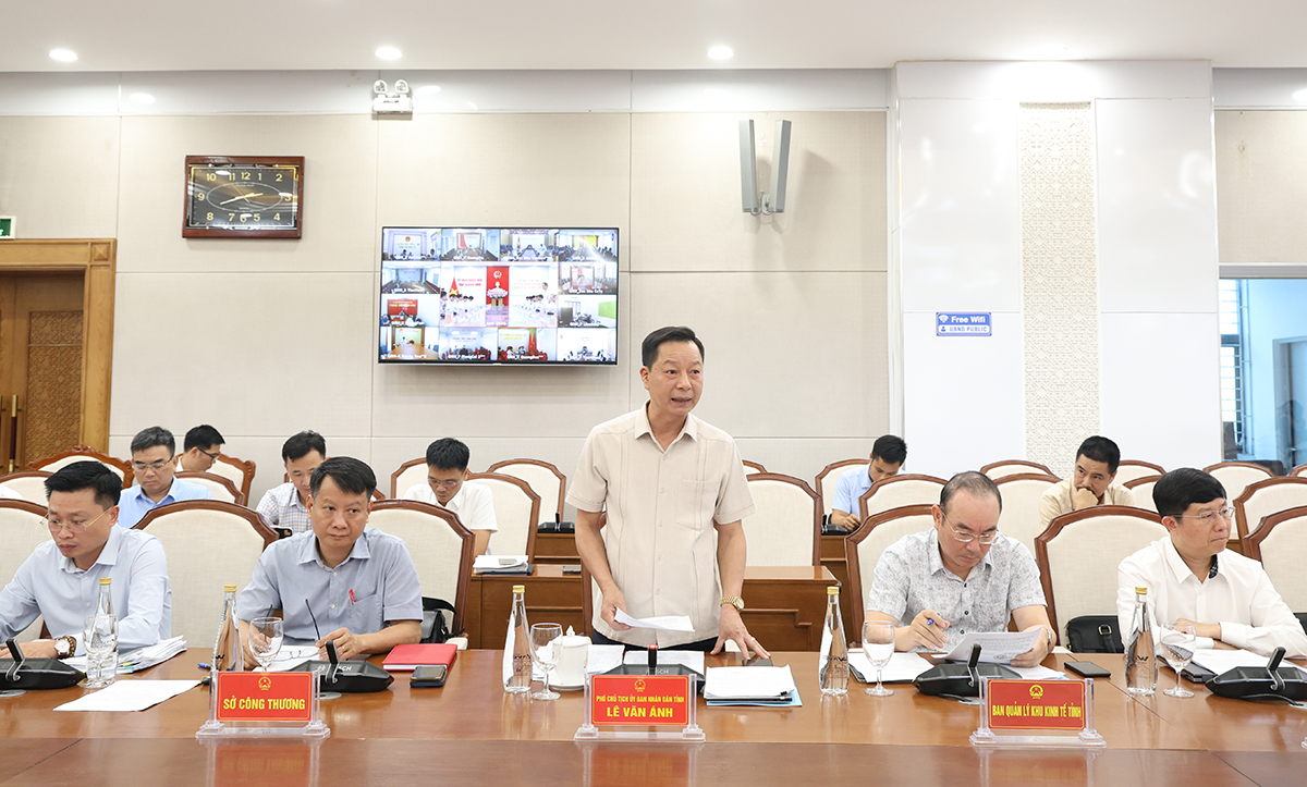 EVNNPT kiến nghị tháo gỡ điểm nghẽn, tăng tốc các dự án truyền tải điện tại Quảng Ninh- Ảnh 6.