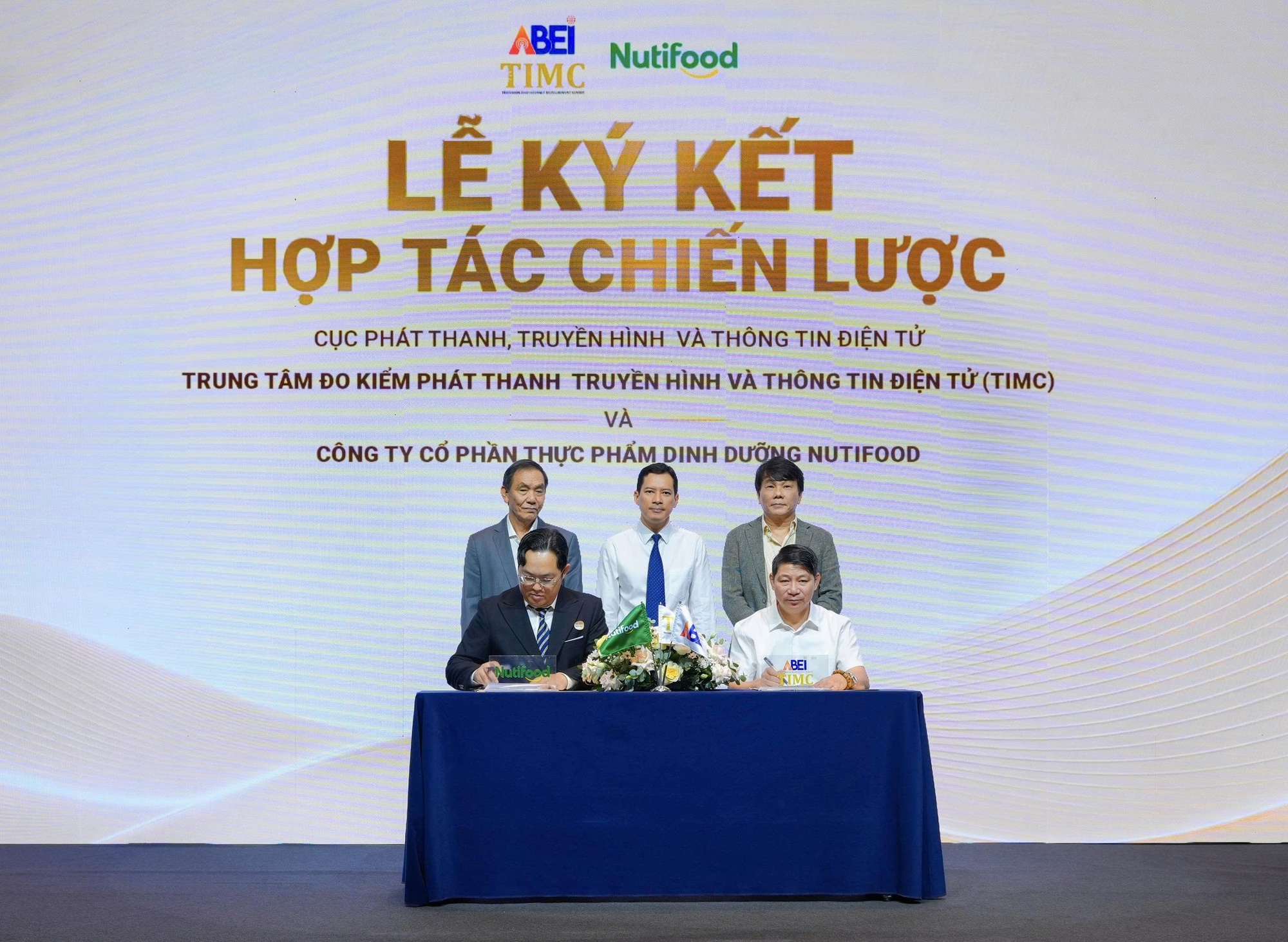 Nutifood hợp tác đào tạo nhân lực truyền thông số- Ảnh 1.