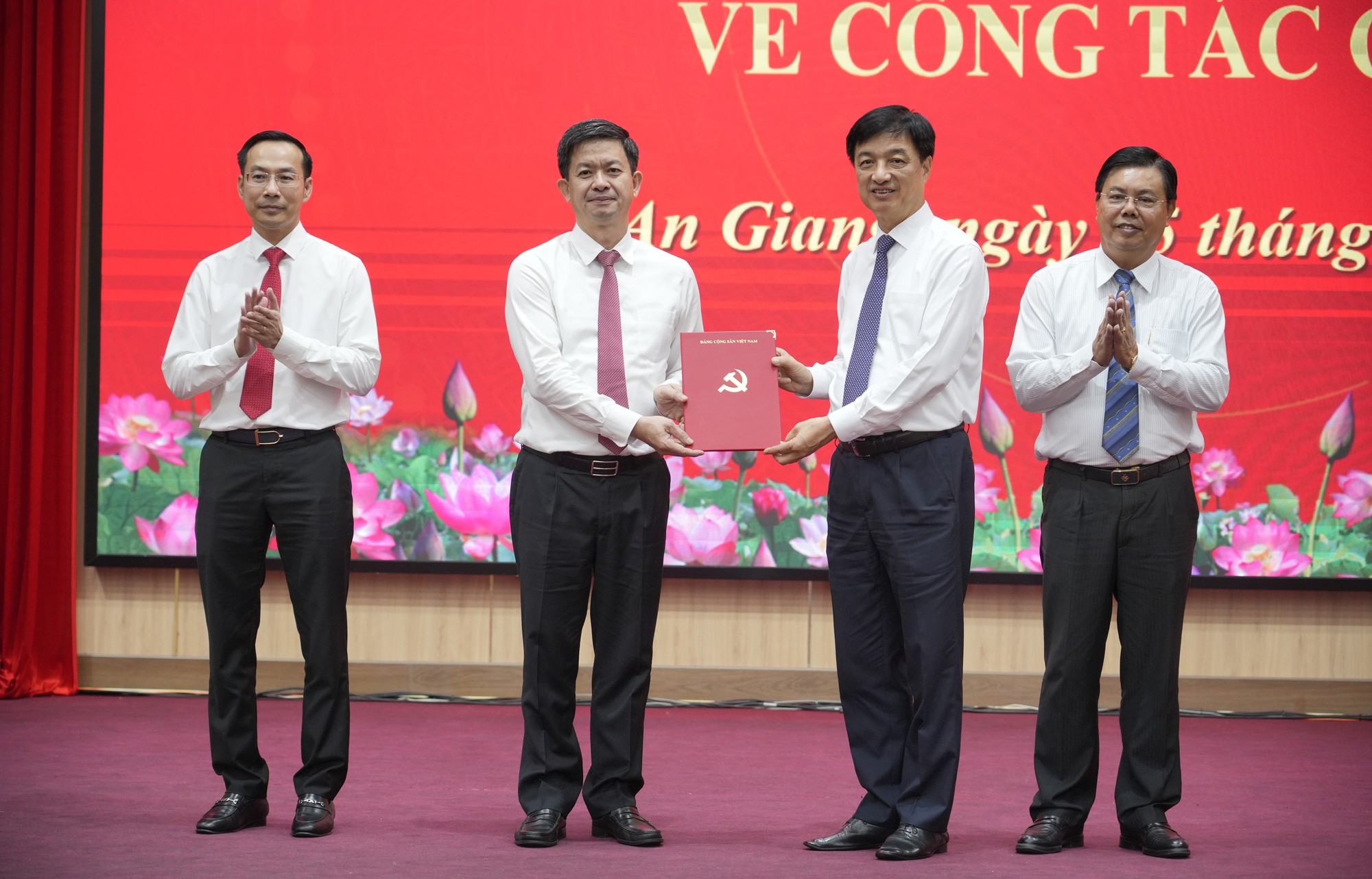 Đồng chí Lê Quang Tùng giữ chức Bí thư Tỉnh ủy An Giang- Ảnh 1.