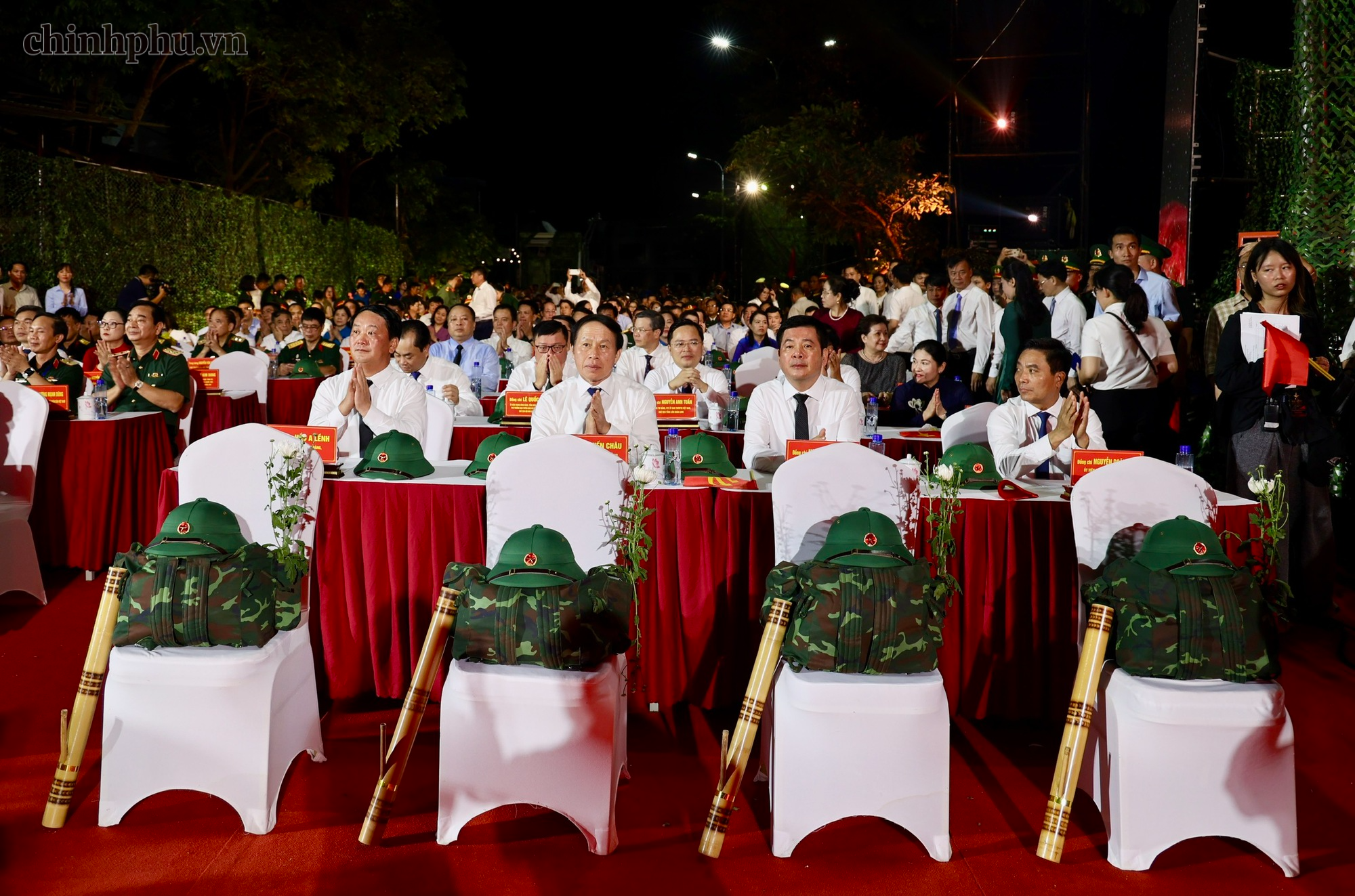 Cầu truyền hình ‘Sao sáng dẫn đường’: Tôn vinh và tri ân sự hy sinh cao cả của các Anh hùng liệt sĩ- Ảnh 22.