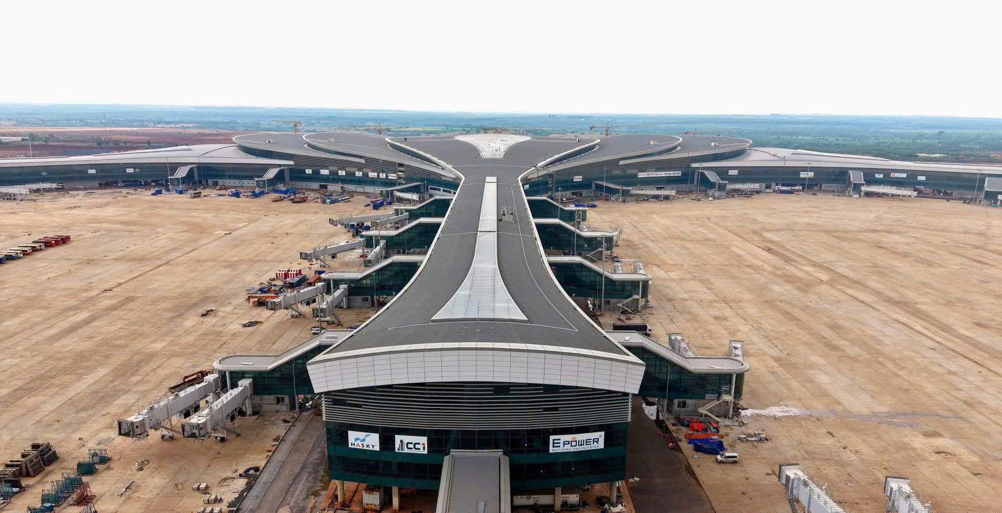 Lộ trình chuyển đổi khai thác 2 sân bay Long Thành và Tân Sơn Nhất từ 1/12/2026- Ảnh 1.