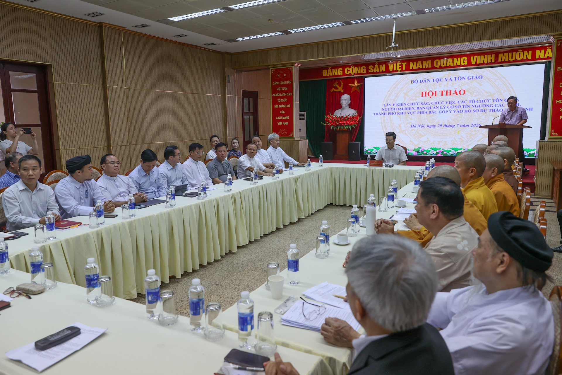 Hoàn thành Nghị định hướng dẫn thi hành Luật Tín ngưỡng, tôn giáo trong tháng 11/2026- Ảnh 1.