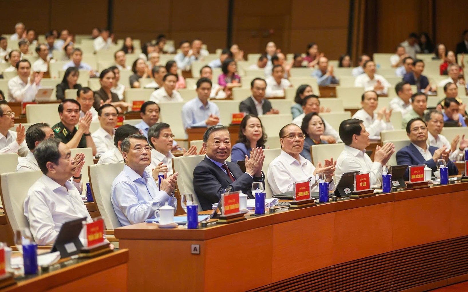 TRỰC TIẾP: Hội nghị toàn quốc quán triệt và triển khai thực hiện Nghị quyết Hội nghị Trung ương 3