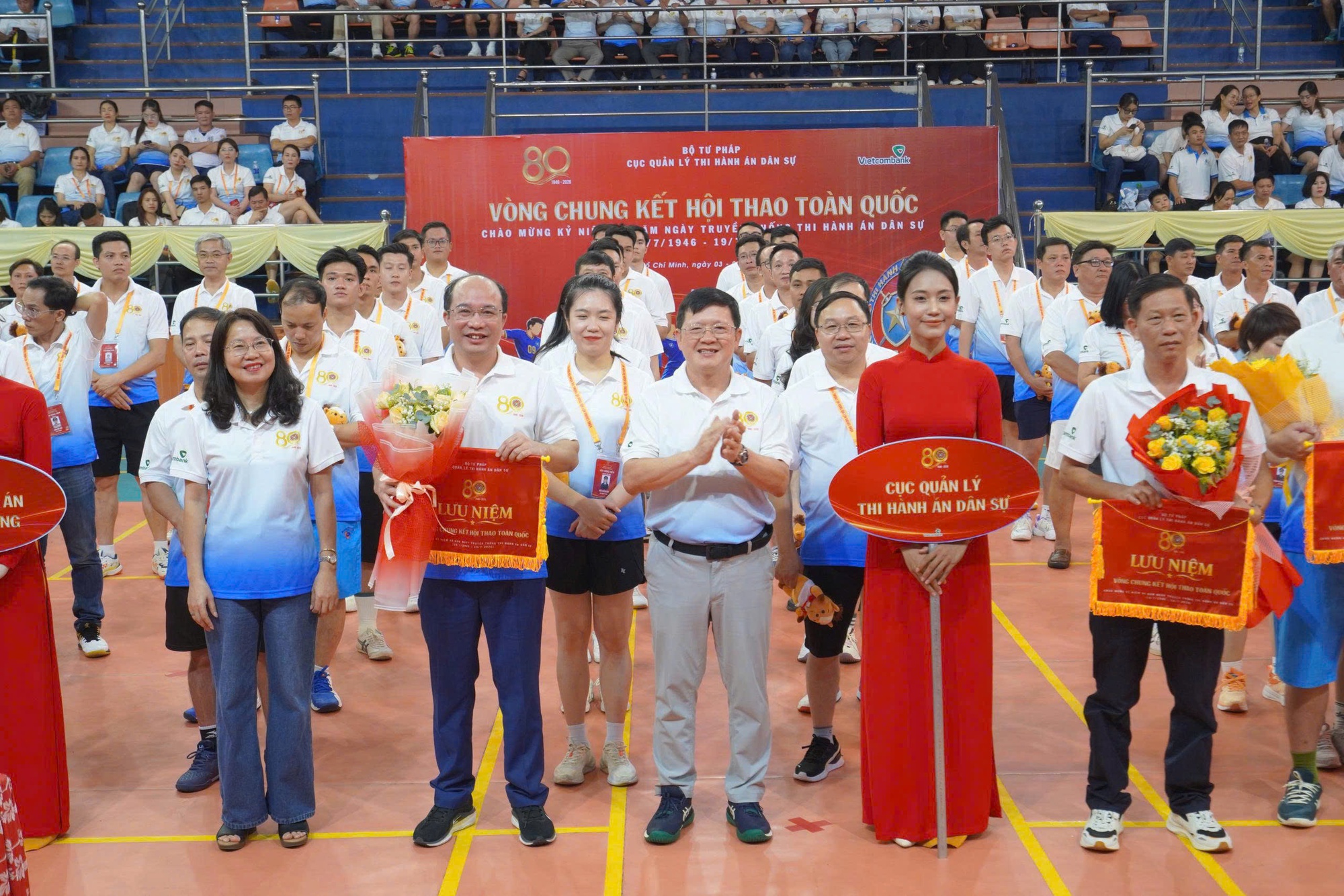 Sôi nổi chung kết Hội thao toàn quốc kỷ niệm 80 năm Ngày truyền thống Thi hành án dân sự- Ảnh 3.