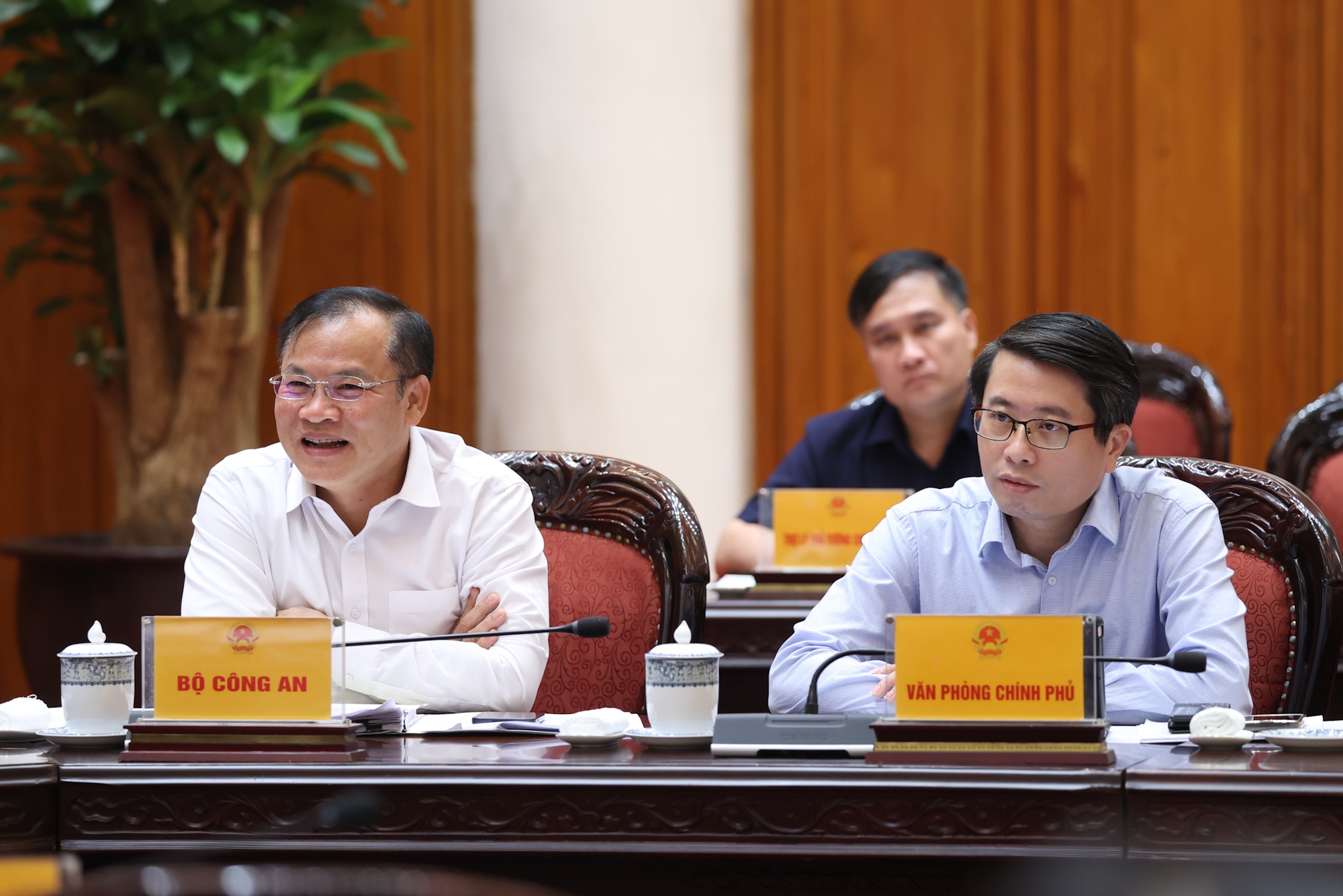 Thủ tướng: Các bộ trưởng trực tiếp chỉ đạo, chịu trách nhiệm đến cùng về tiến độ, chất lượng dữ liệu- Ảnh 7.