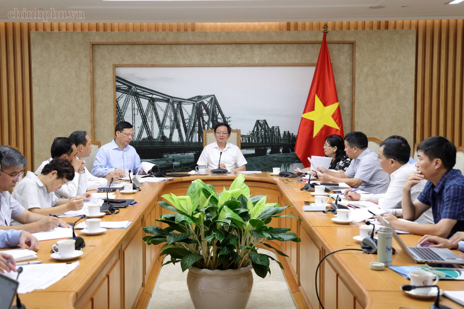 Phó Thủ tướng Hồ Quốc Dũng: Tháo gỡ vướng mắc để khơi thông các dự án động lực của Cần Thơ- Ảnh 1.