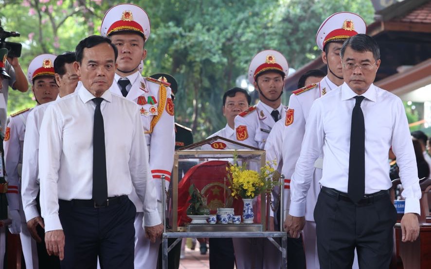 Thủ tướng Lê Minh Hưng: Bằng mọi giá, phải nỗ lực, quyết tâm cao nhất để tìm kiếm, quy tập và xác định danh tính hài cốt liệt sĩ