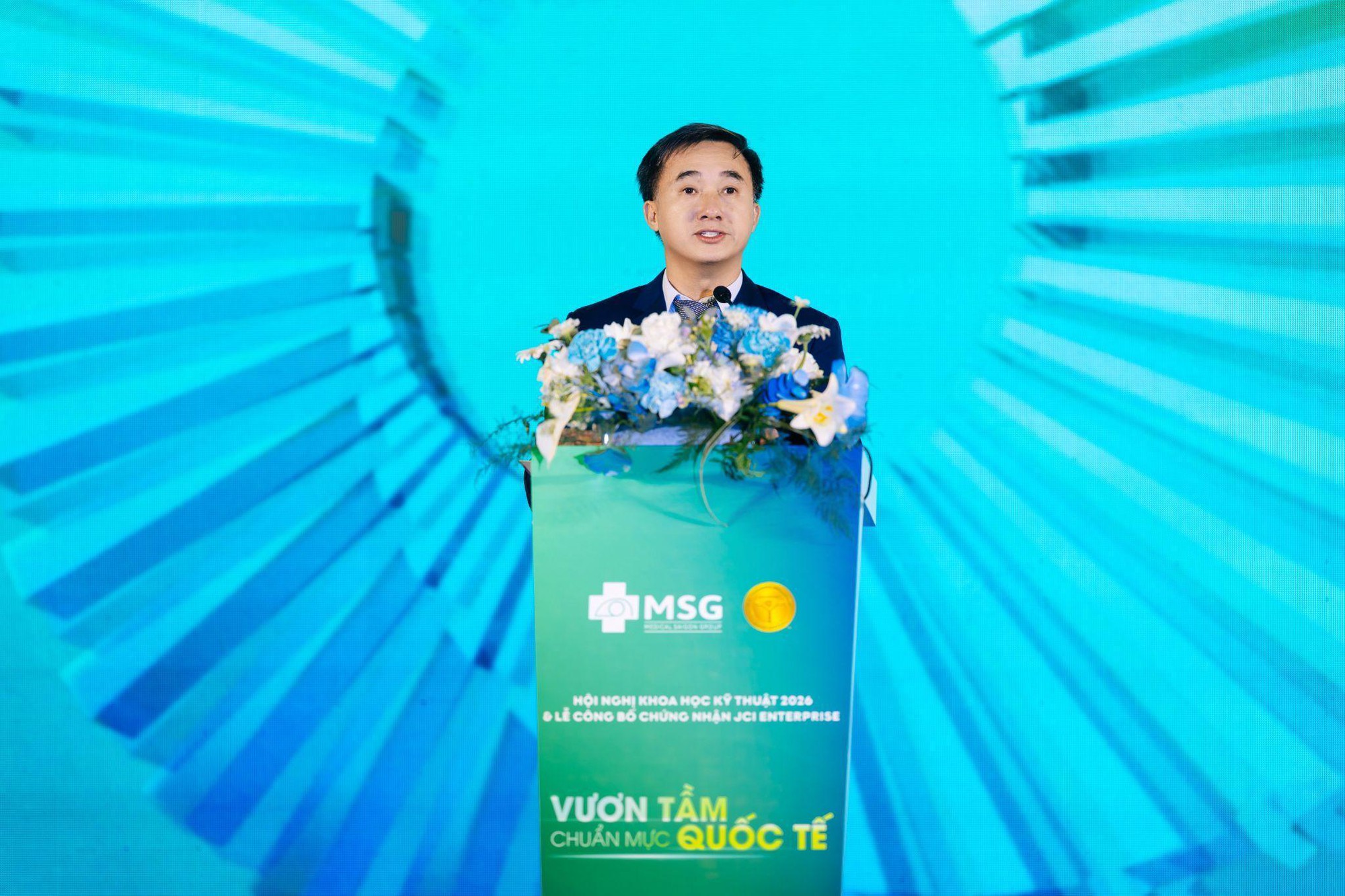 Việt Nam có hệ thống bệnh viện mắt đầu tiên thế giới đạt JCI Enterprise- Ảnh 1.