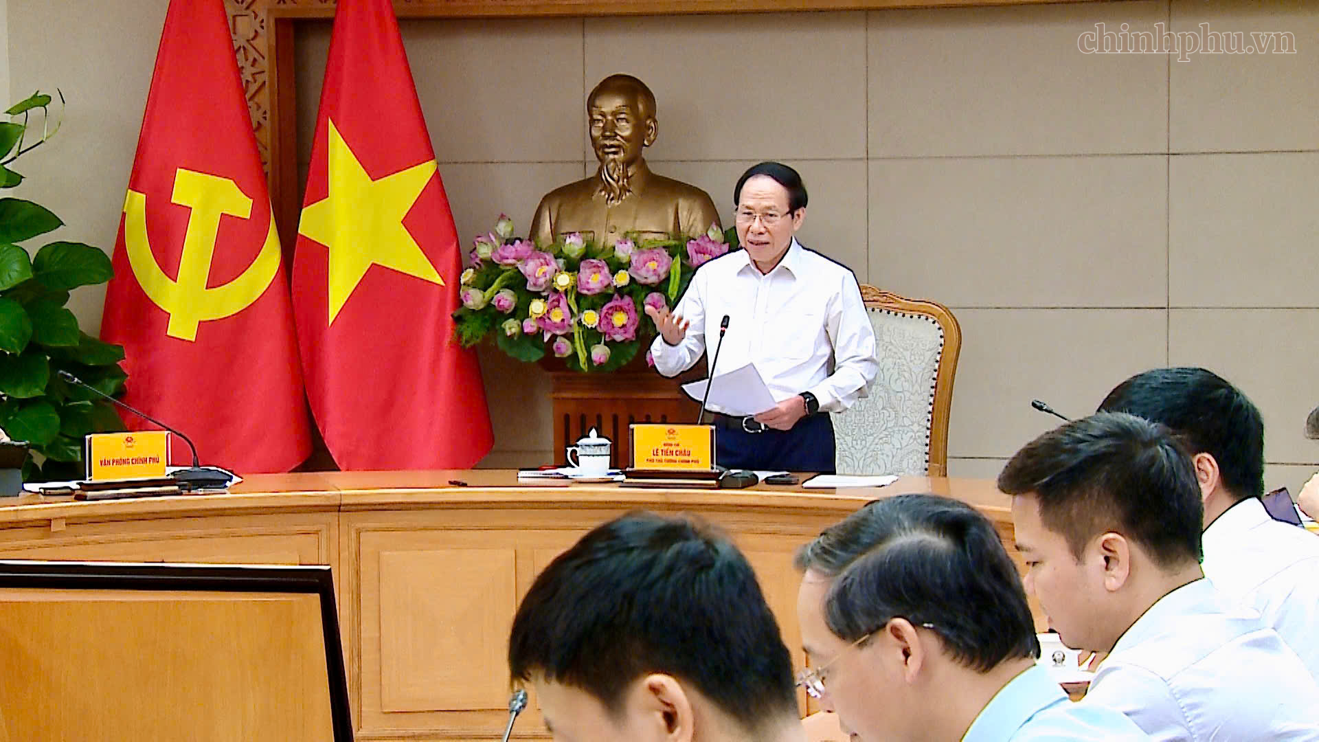 Rà soát chương trình học; đổi mới kiểm tra, đánh giá nhằm tinh giản, thiết thực, phù hợp với bối cảnh mới- Ảnh 2.