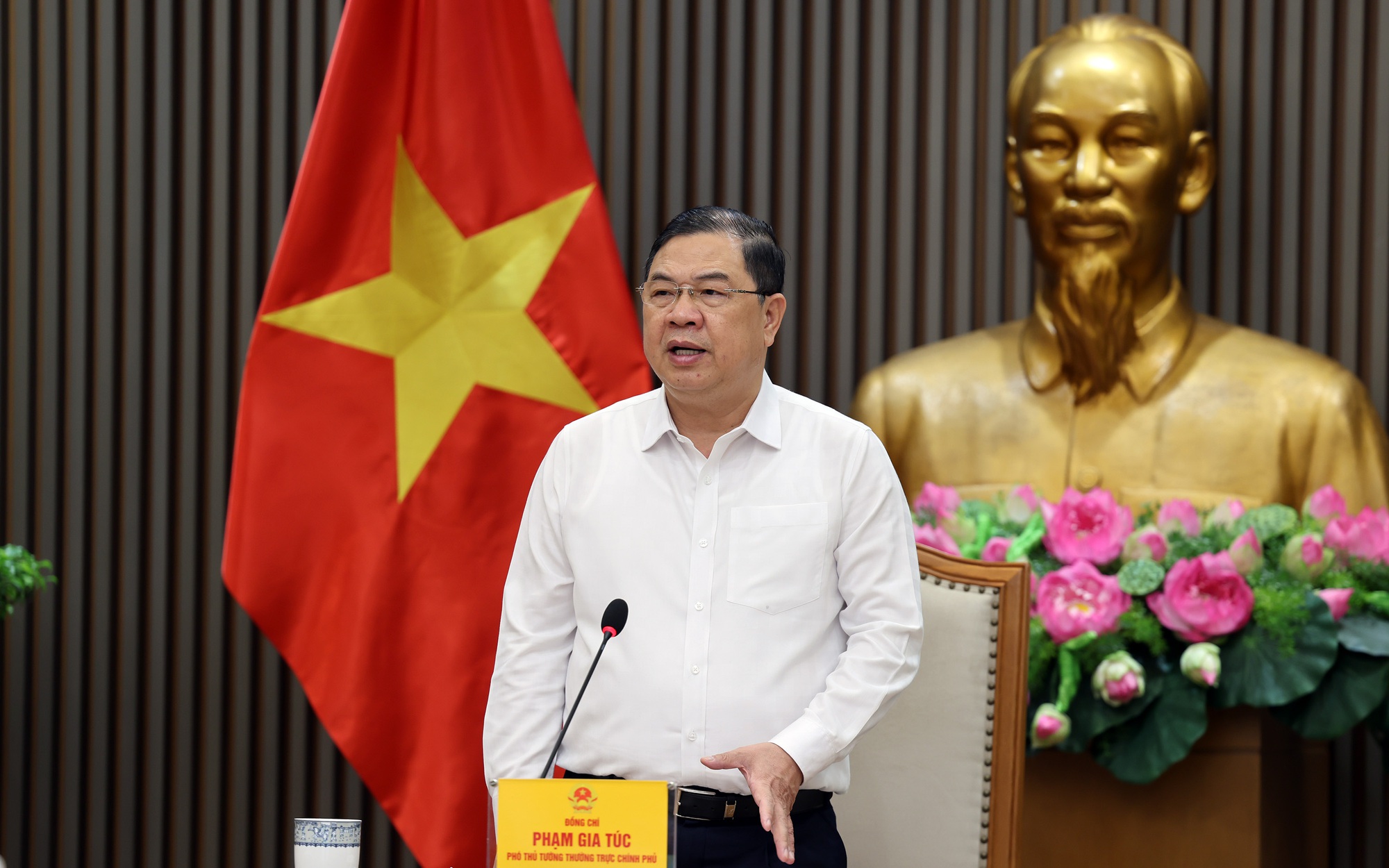 Phó Thủ tướng Thường trực Phạm Gia Túc: Nghiên cứu sửa đổi toàn diện Luật Đấu thầu, tháo gỡ vướng mắc từ thực tiễn