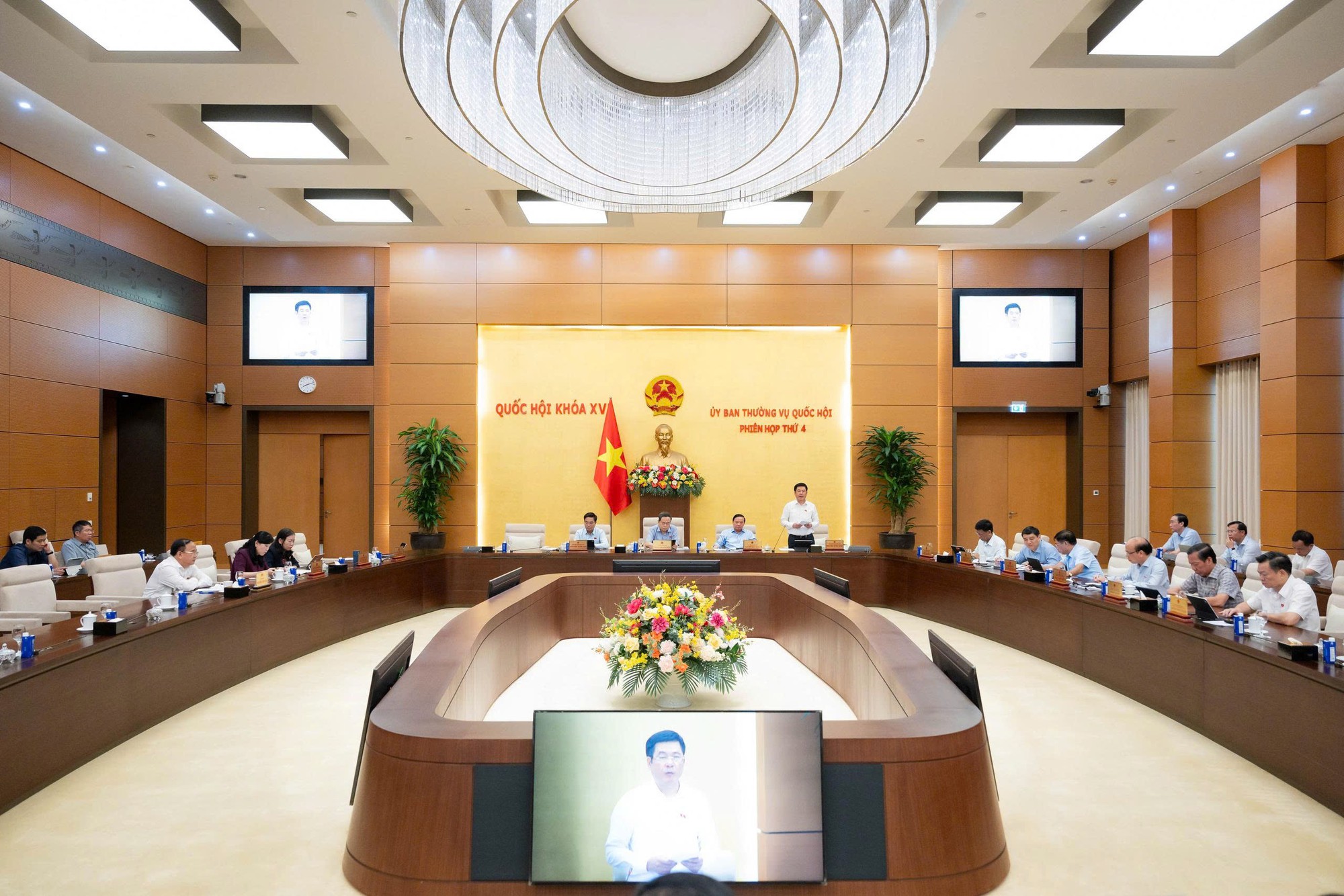 Tháo gỡ triệt để các khó khăn, vướng mắc phát sinh trong quá trình thực thi Luật Dầu khí 2022- Ảnh 1.