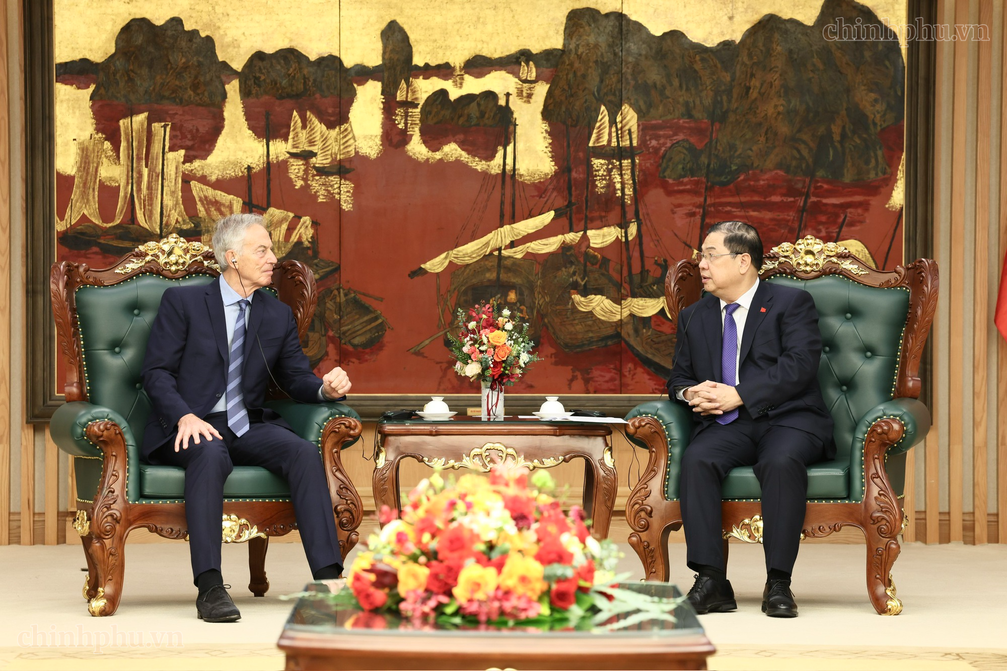 Phó Thủ tướng Thường trực Phạm Gia Túc tiếp cựu Thủ tướng Vương quốc Anh Tony Blair- Ảnh 2.