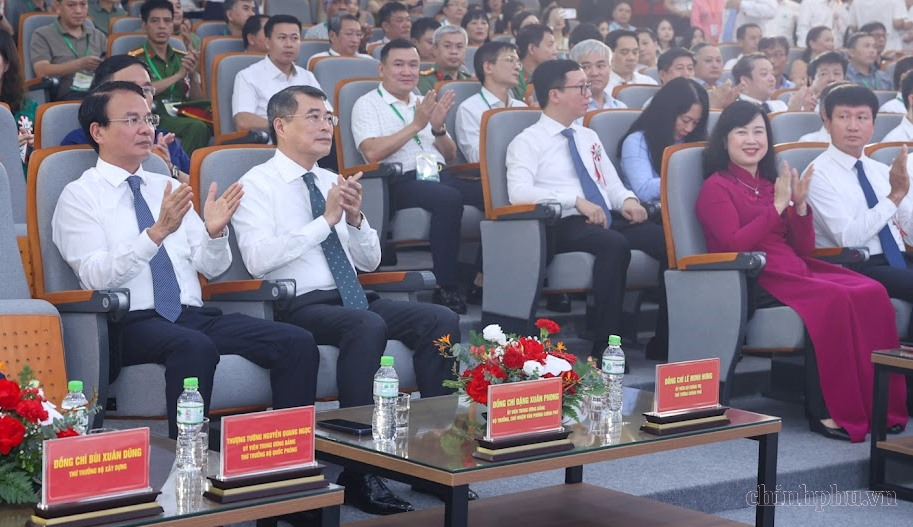 Thủ tướng Lê Minh Hưng: Xây dựng những bệnh viện hiện đại và hình thành hệ sinh thái y tế phát triển đồng bộ- Ảnh 2.