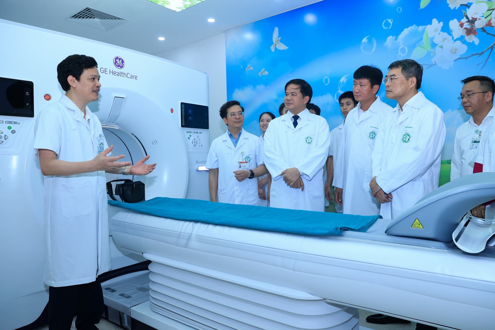Thủ tướng Lê Minh Hưng: Xây dựng những bệnh viện hiện đại và hình thành hệ sinh thái y tế phát triển đồng bộ- Ảnh 9.