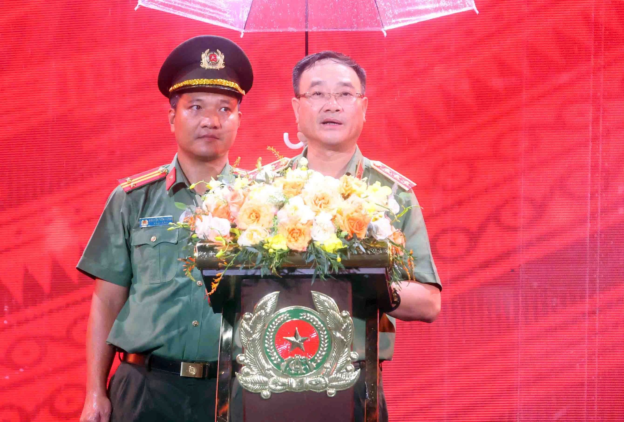 Khai mạc chuỗi hoạt động 'Tổ quốc bình yên' tôn vinh lực lượng An ninh nhân dân- Ảnh 4.