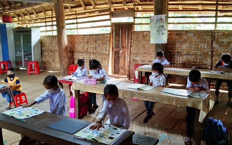 Học tại điểm trường vùng thuận lợi có được hỗ trợ chi phí học tập?