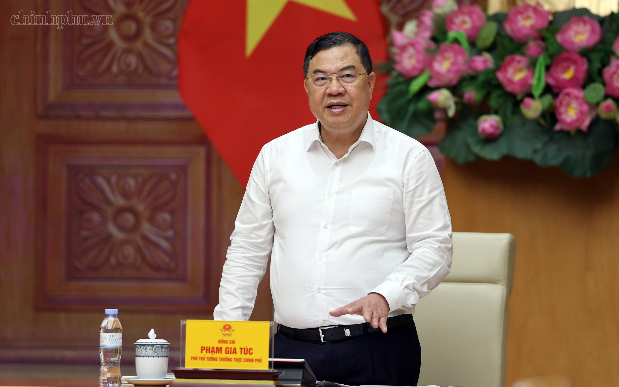 Phó Thủ tướng Thường trực Phạm Gia Túc: Tăng mạnh xuất khẩu, kiểm soát nhập siêu