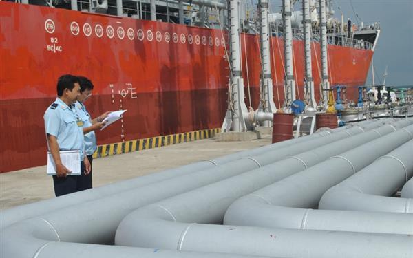 Đề xuất mới về thủ tục hải quan đối với hoạt động xuất, nhập khẩu xăng dầu
