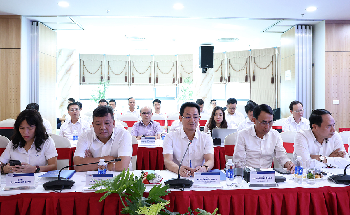 EVNNPT và EVNNPC tăng cường phối hợp đầu tư xây dựng các dự án lưới điện- Ảnh 6.