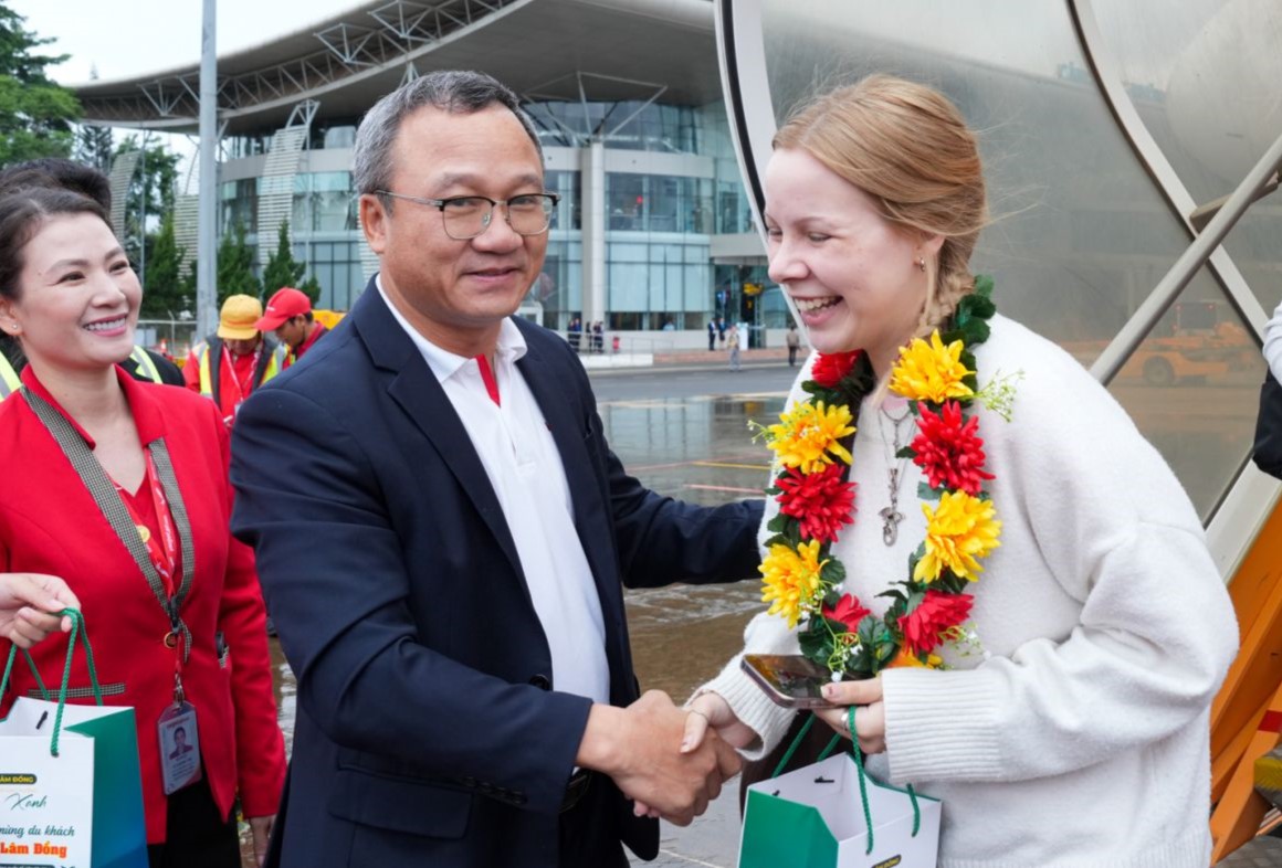 Vietjet nối lại 5 đường bay đến Đà Lạt- Ảnh 3.