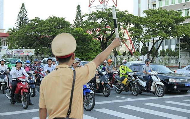 Bảo đảm trật tự, an toàn giao thông dịp nghỉ lễ 02/9 và tháng cao điểm học sinh đến trường