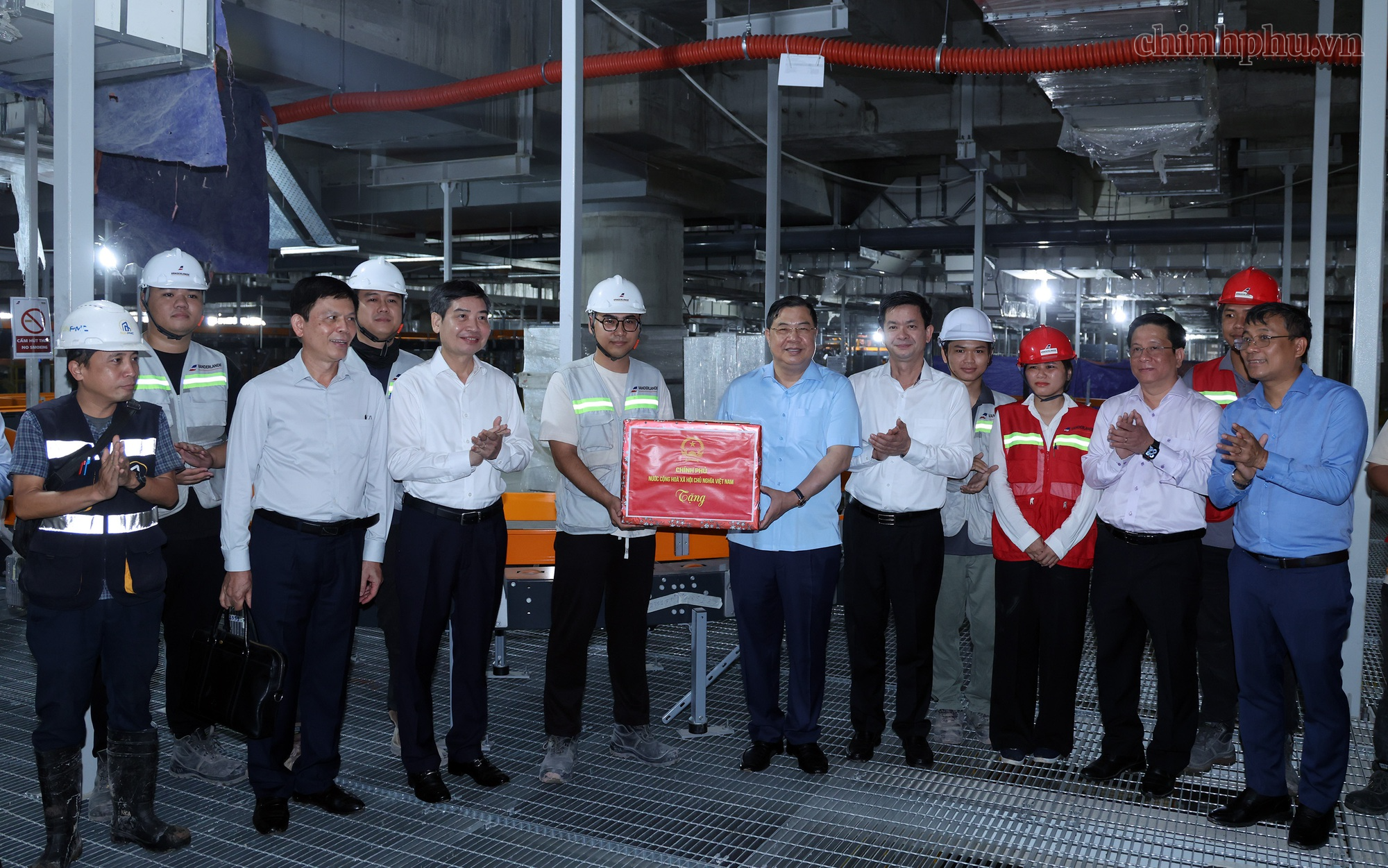 Phó Thủ tướng Thường trực Phạm Gia Túc kiểm tra tiến độ các công trình phục vụ APEC 2027- Ảnh 12.