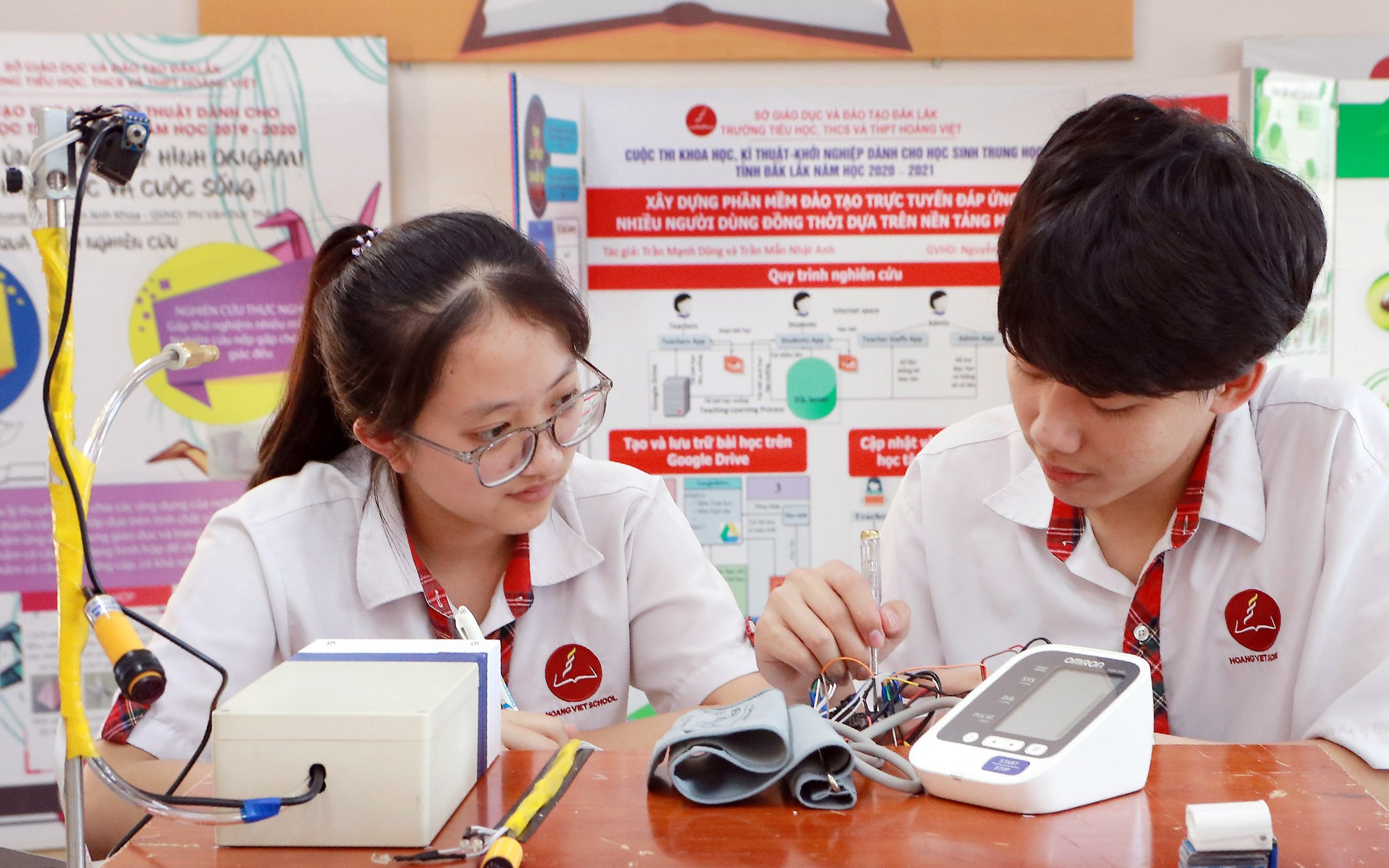Đề cao tính liêm chính khoa học trong cuộc thi nghiên cứu khoa học quốc gia dành cho học sinh