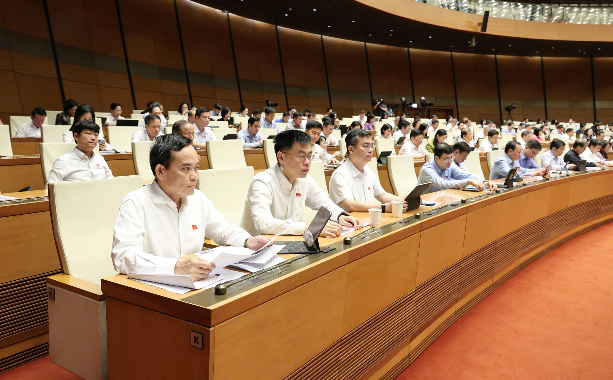 Quốc hội thông qua Luật Hải quan sửa đổi: Xây dựng nền hải quan số thông minh, hiện đại, minh bạch- Ảnh 2.