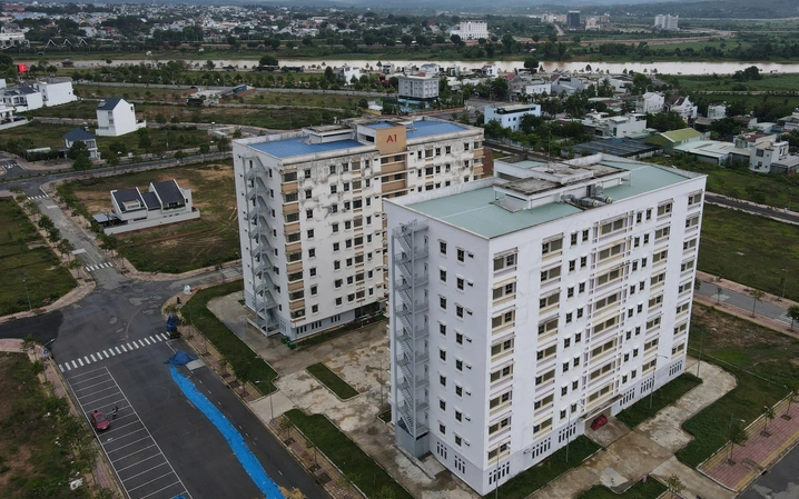 Nhà ở xã hội cách nơi làm việc 70 km, có được mua căn thứ hai?