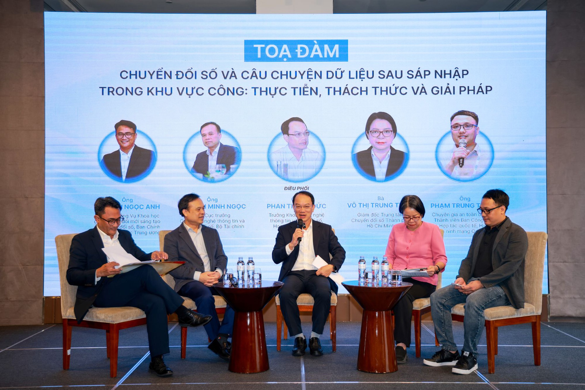 Chuyển đổi số khu vực công: Dữ liệu phải được bảo vệ ngay từ thiết kế- Ảnh 1.