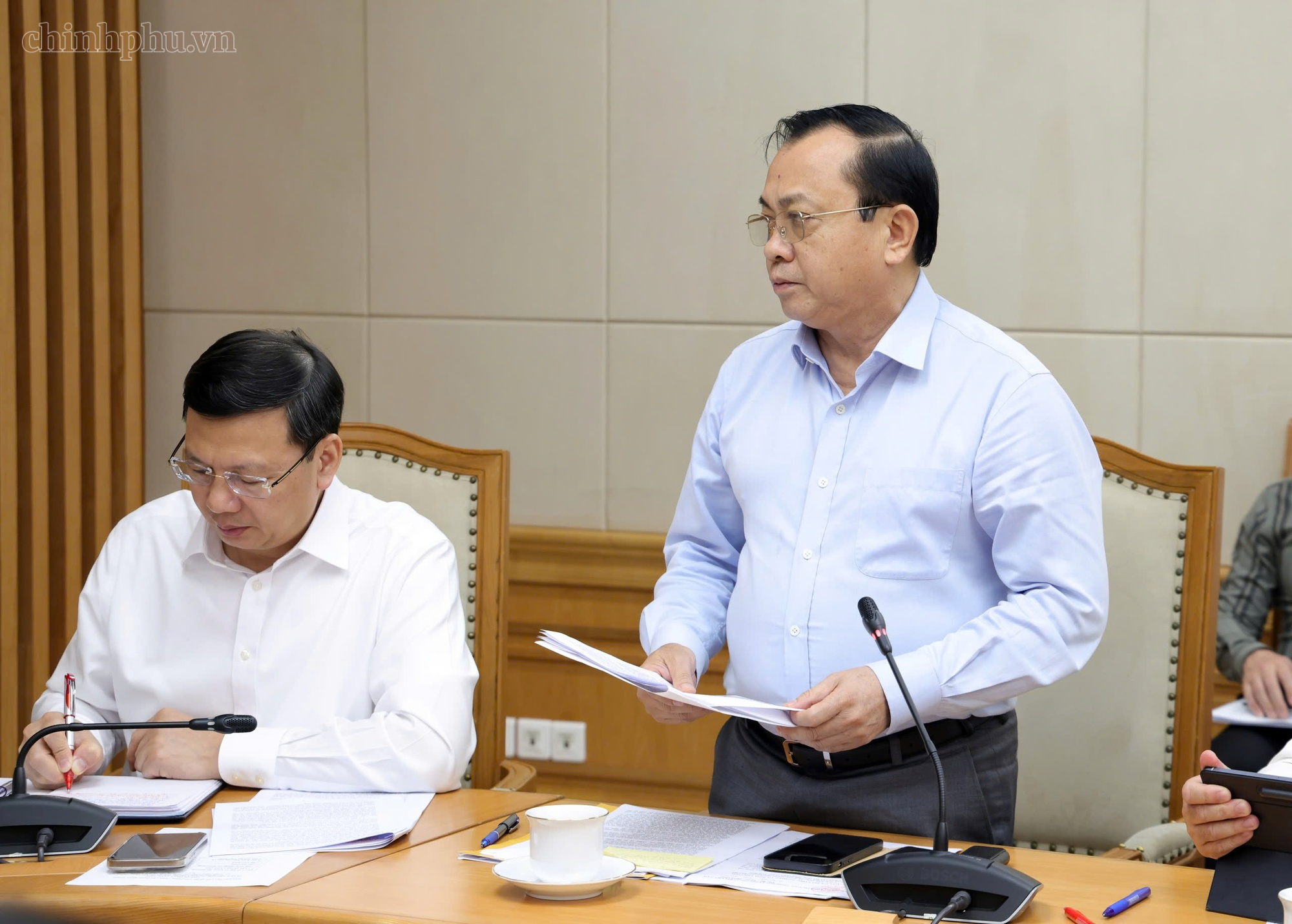 Gỡ điểm nghẽn thực chất, tạo thuận lợi cho doanh nghiệp đóng góp vào tăng trưởng hai con số- Ảnh 4.