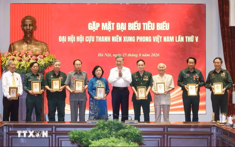 Tổng Bí thư, Chủ tịch nước Tô Lâm: Cựu Thanh niên xung phong tiếp tục giữ lửa truyền thống, giữ trọn nghĩa tình và giữ vững niềm tin
