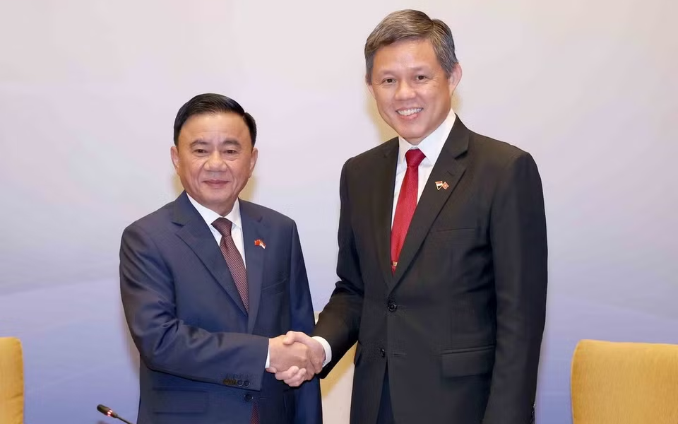 Lễ đón Ủy viên Bộ Chính trị, Thường trực Ban Bí thư Trần Cẩm Tú thăm chính thức Singapore