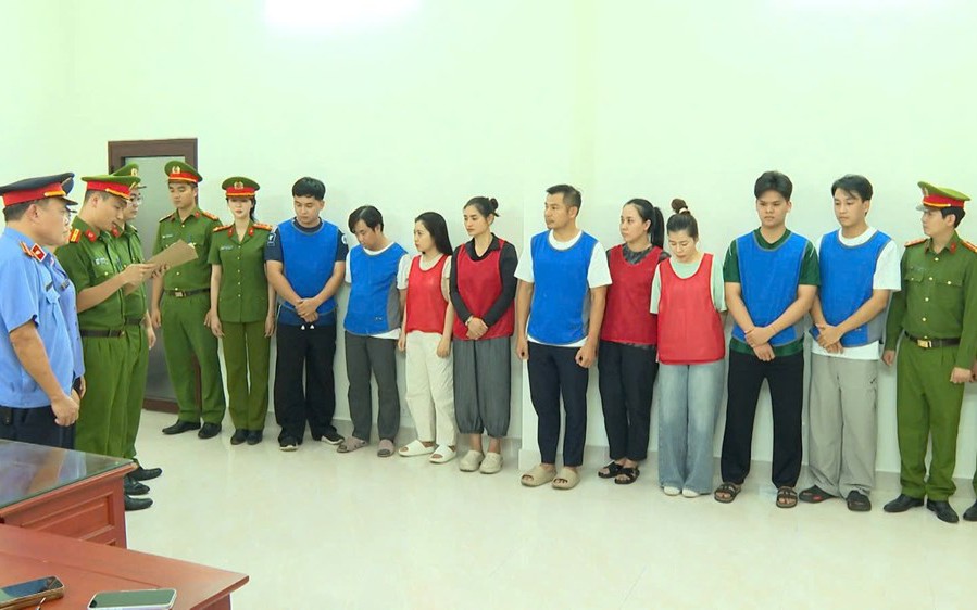 Thủ tướng gửi thư khen Công an Thanh Hóa, Công an TPHCM triệt phá đường dây buôn lậu kim cương