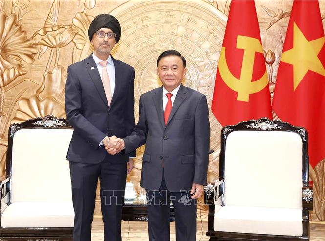 Thường trực Ban Bí thư Trần Cẩm Tú tiếp Đại sứ Singapore