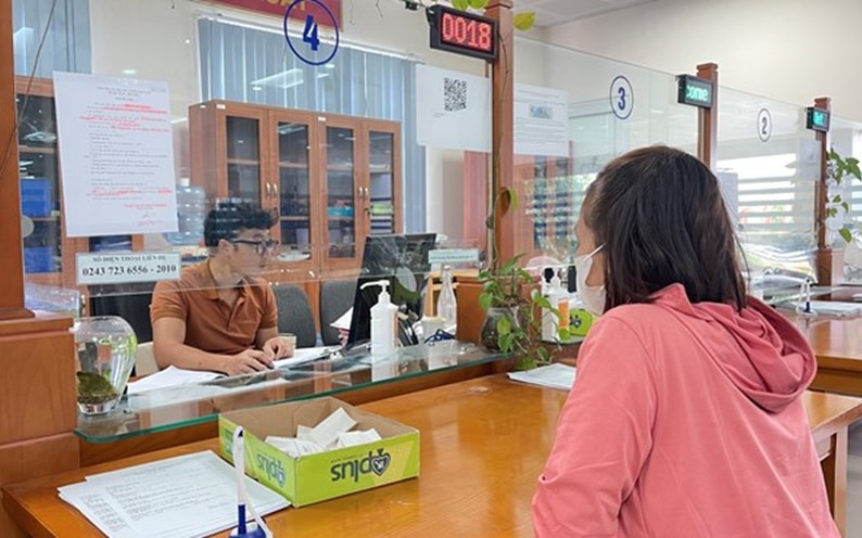 Bị ốm trùng ngày nghỉ phép năm, có được chế độ ốm đau?
