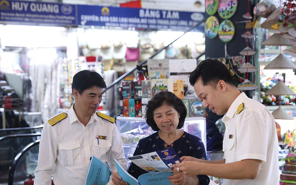 Đề xuất giảm 30% thuế thu nhập cho hộ kinh doanh, doanh nghiệp có doanh thu đến 10 tỷ đồng