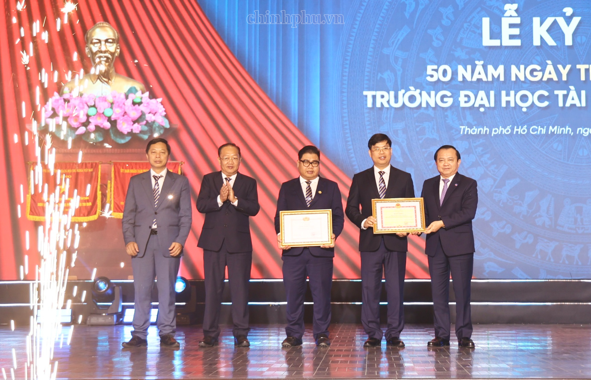 Trường Đại học Tài chính – Marketing: Tạo giá trị bền vững qua nửa thế kỷ bền bỉ vun đắp truyền thống và tri thức- Ảnh 5.