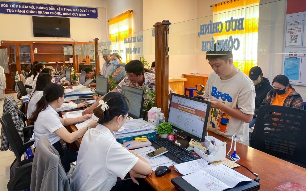Chính sách BHYT đối với sinh viên hộ khẩu xã an toàn khu