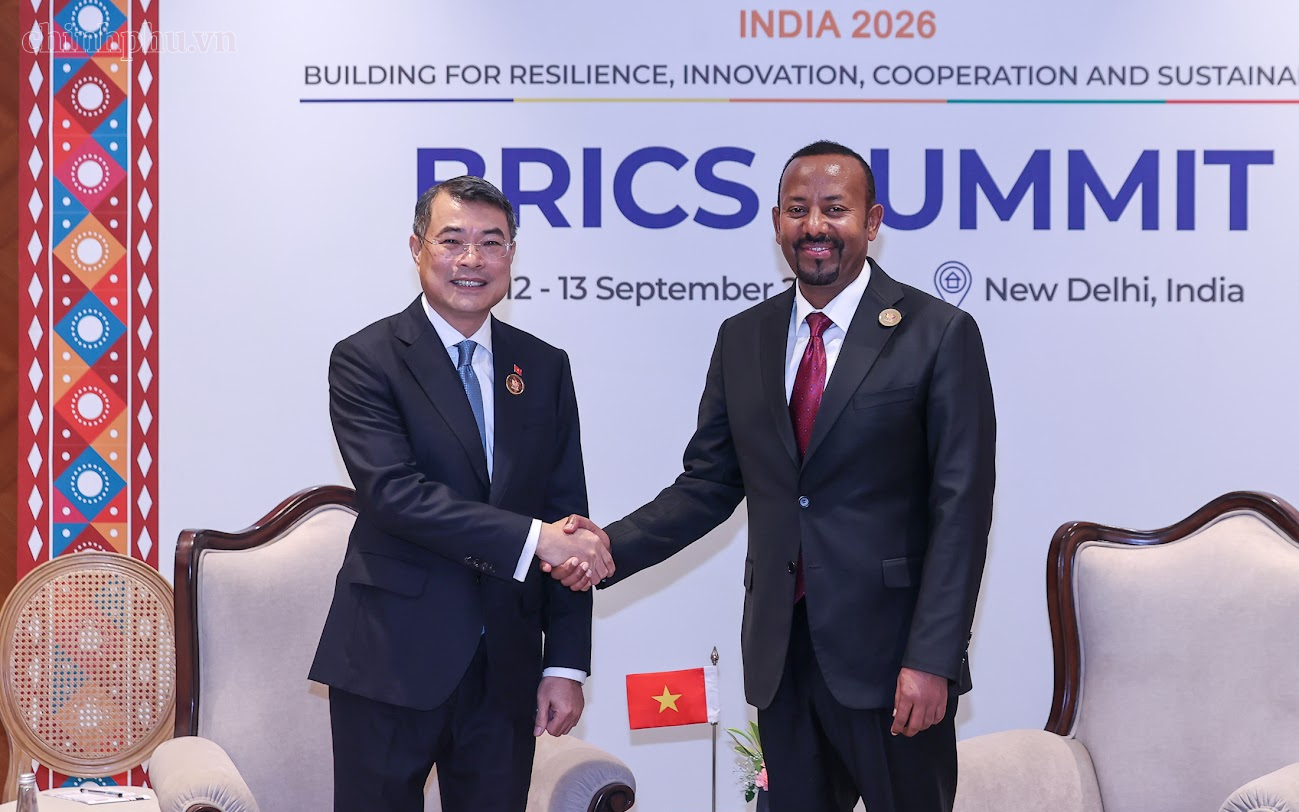 Thủ tướng Lê Minh Hưng gặp Thủ tướng Ethiopia: Việt Nam là đối tác ưu tiên